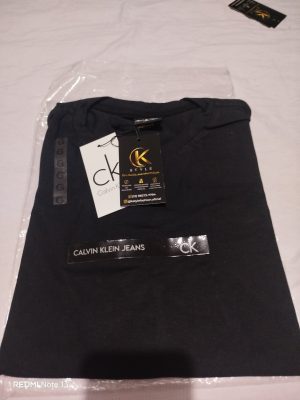 Camiseta em Malha Peruana